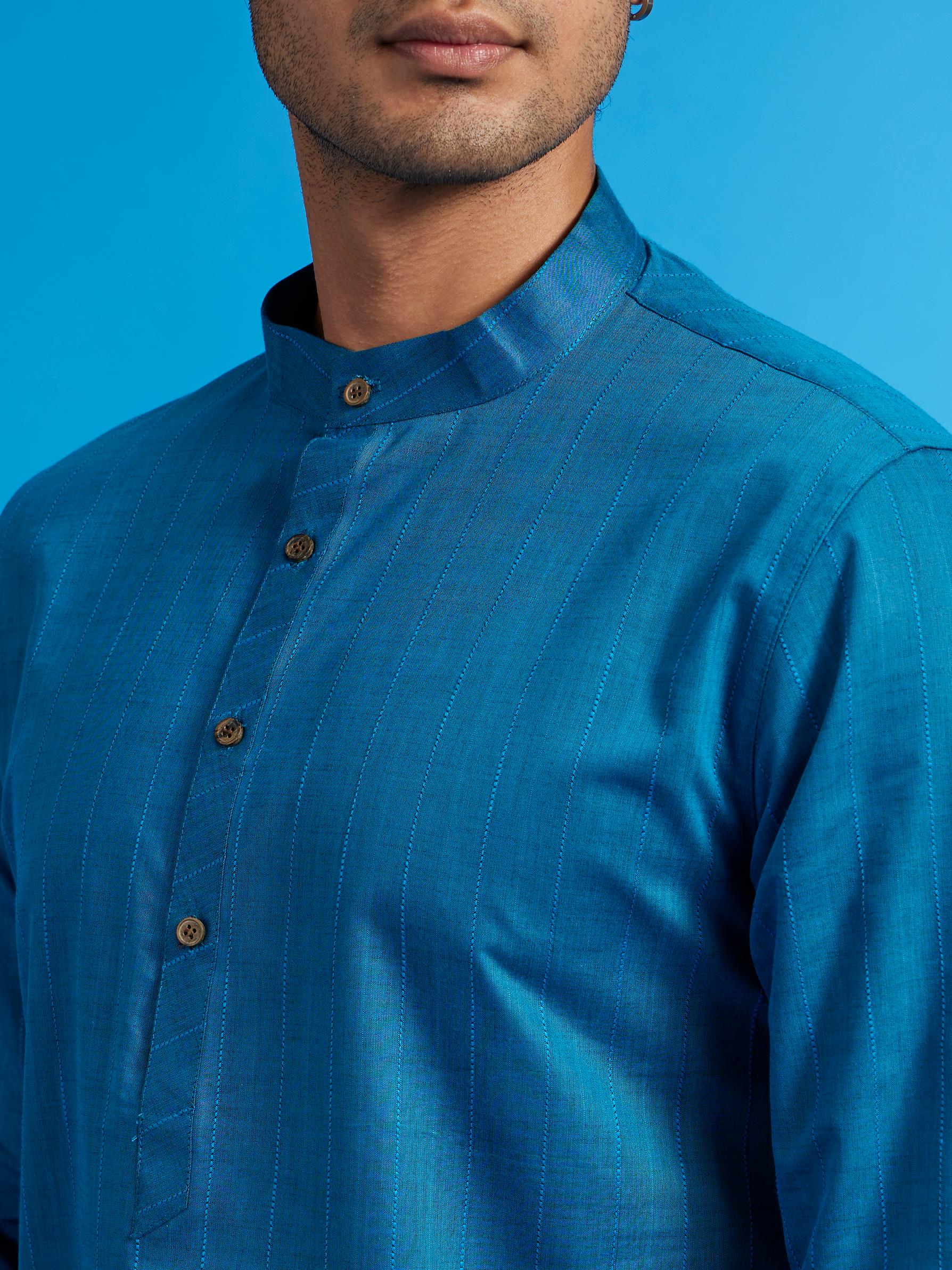 Diwas Men Teal Blue Linear Self Striped Kurta