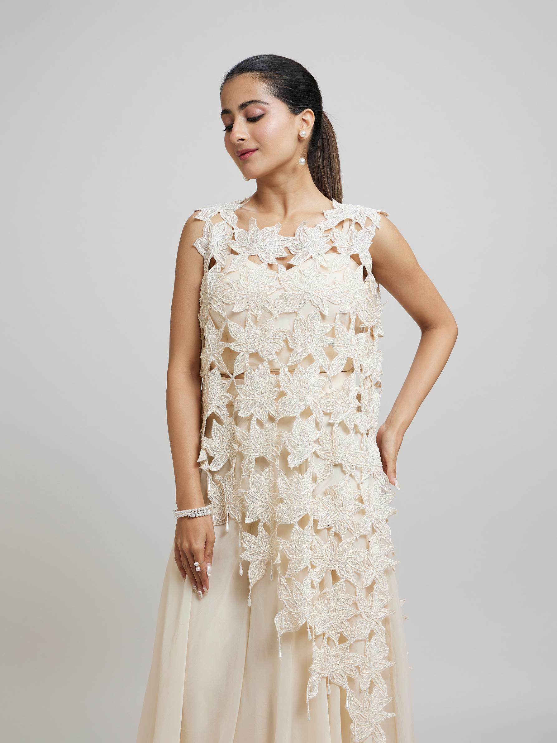 Twamev Women Heavenly Cream Organza Indo Western