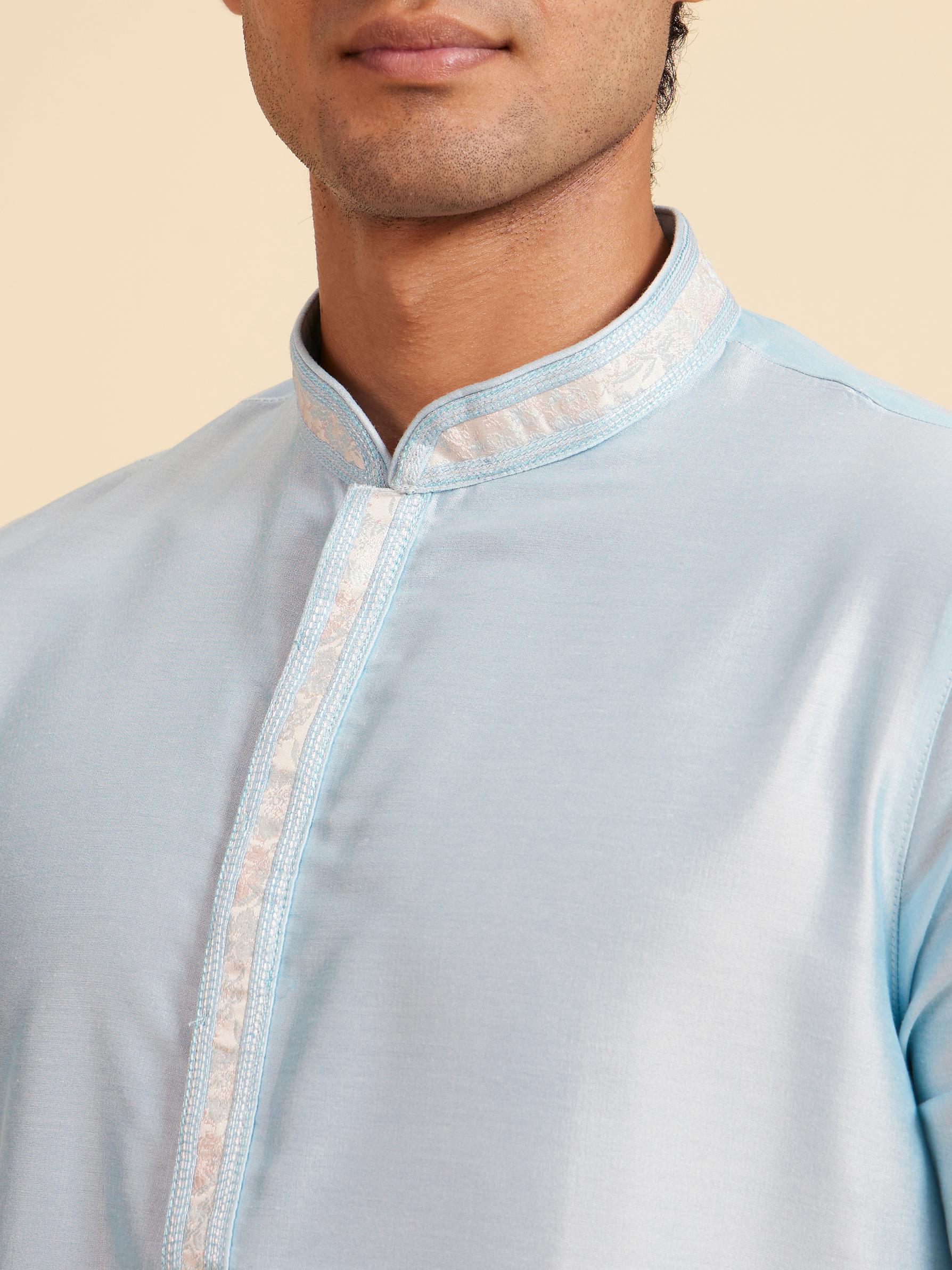 Diwas Men Powder Blue Plain Kurta with Embroidered Placket