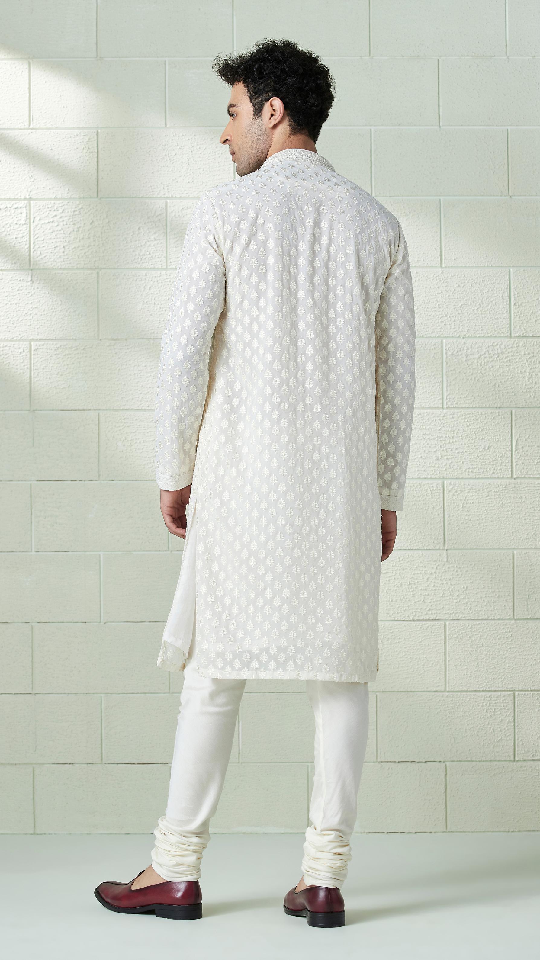 Twamev Men Powder White Chikankari Embroidered Kurta Set