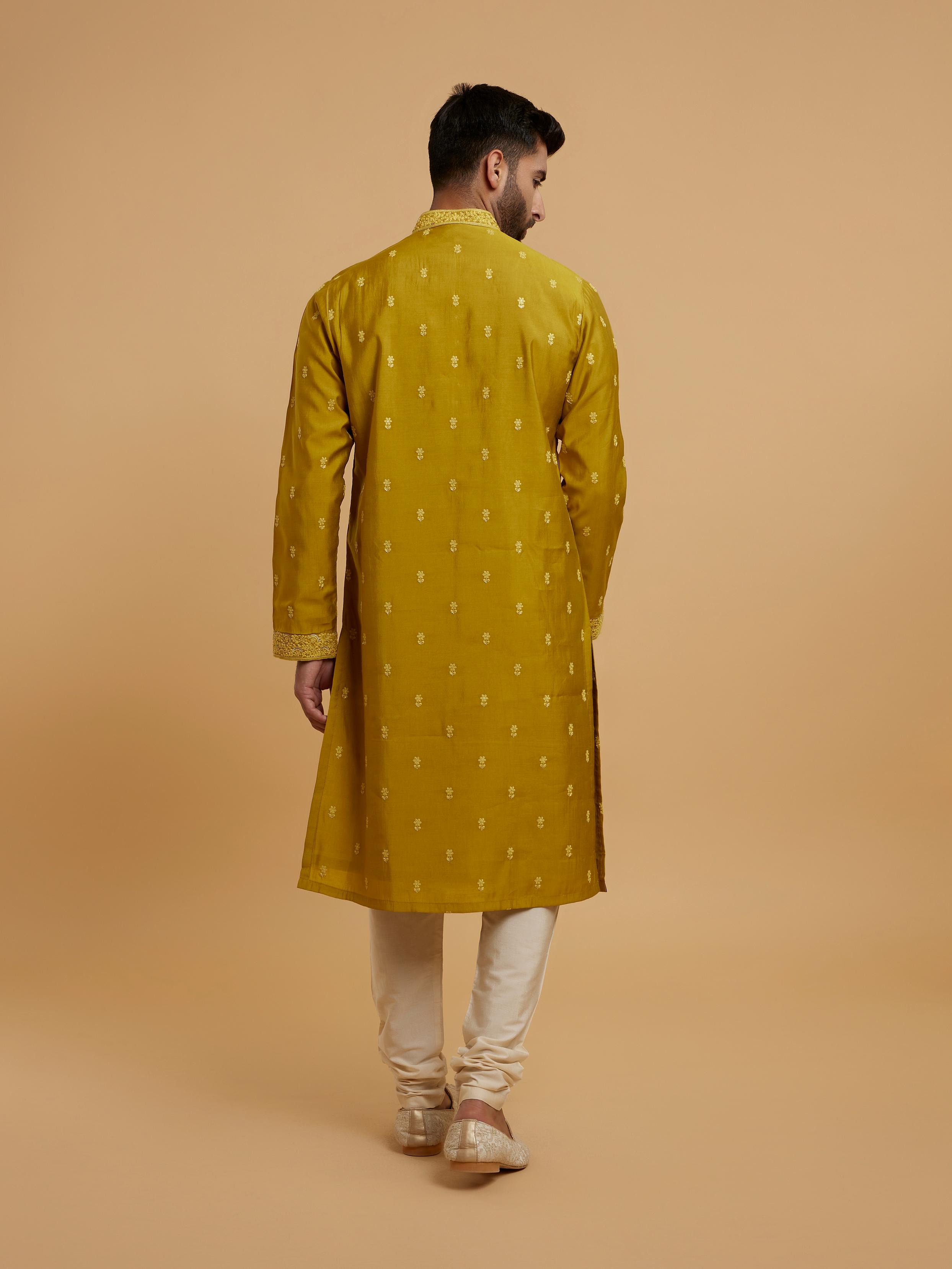 Twamev Men Emerald Elegance Kurta Pajama