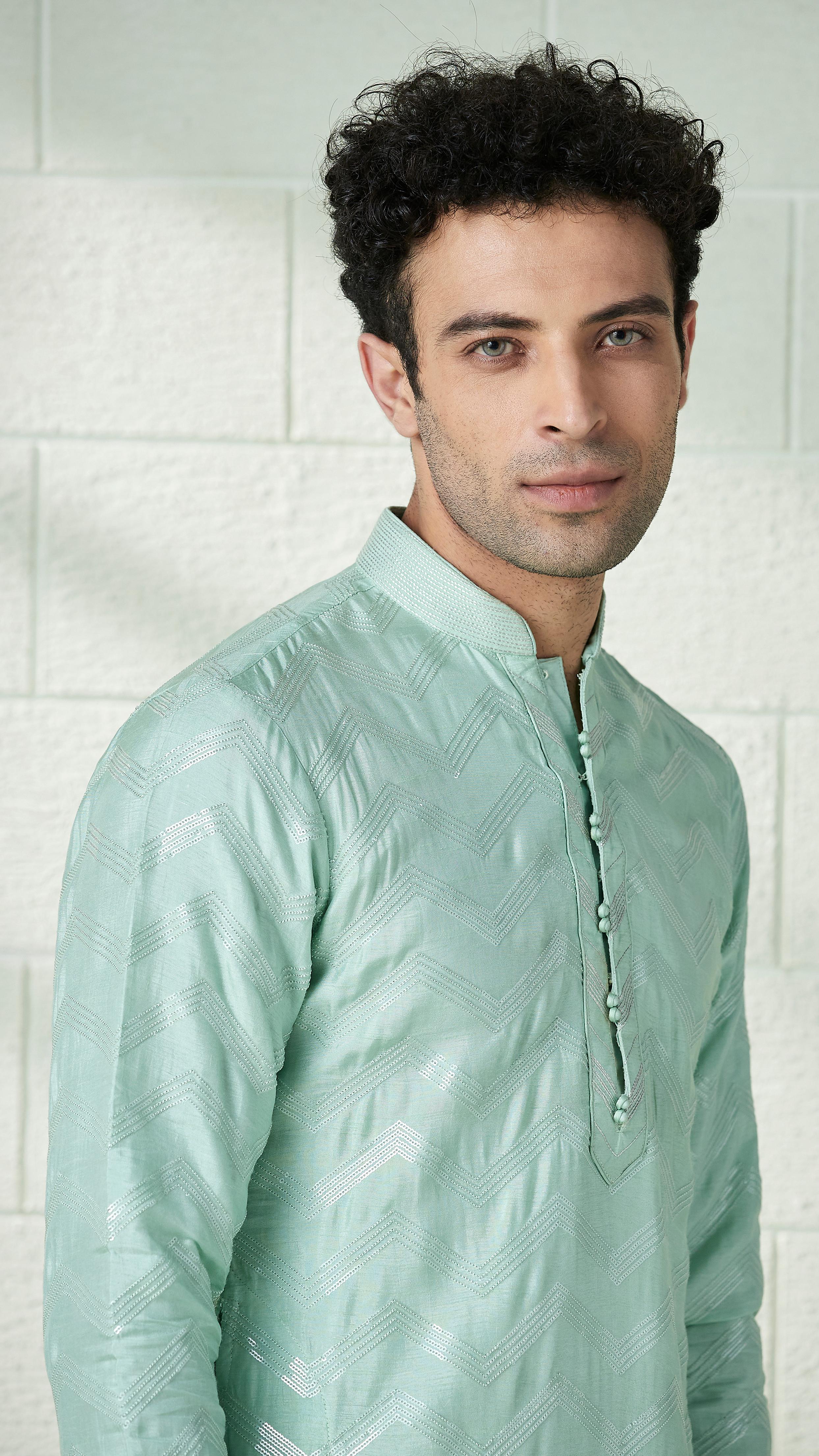 Twamev Men Seafoam Green Chevron Patterned Kurta Set