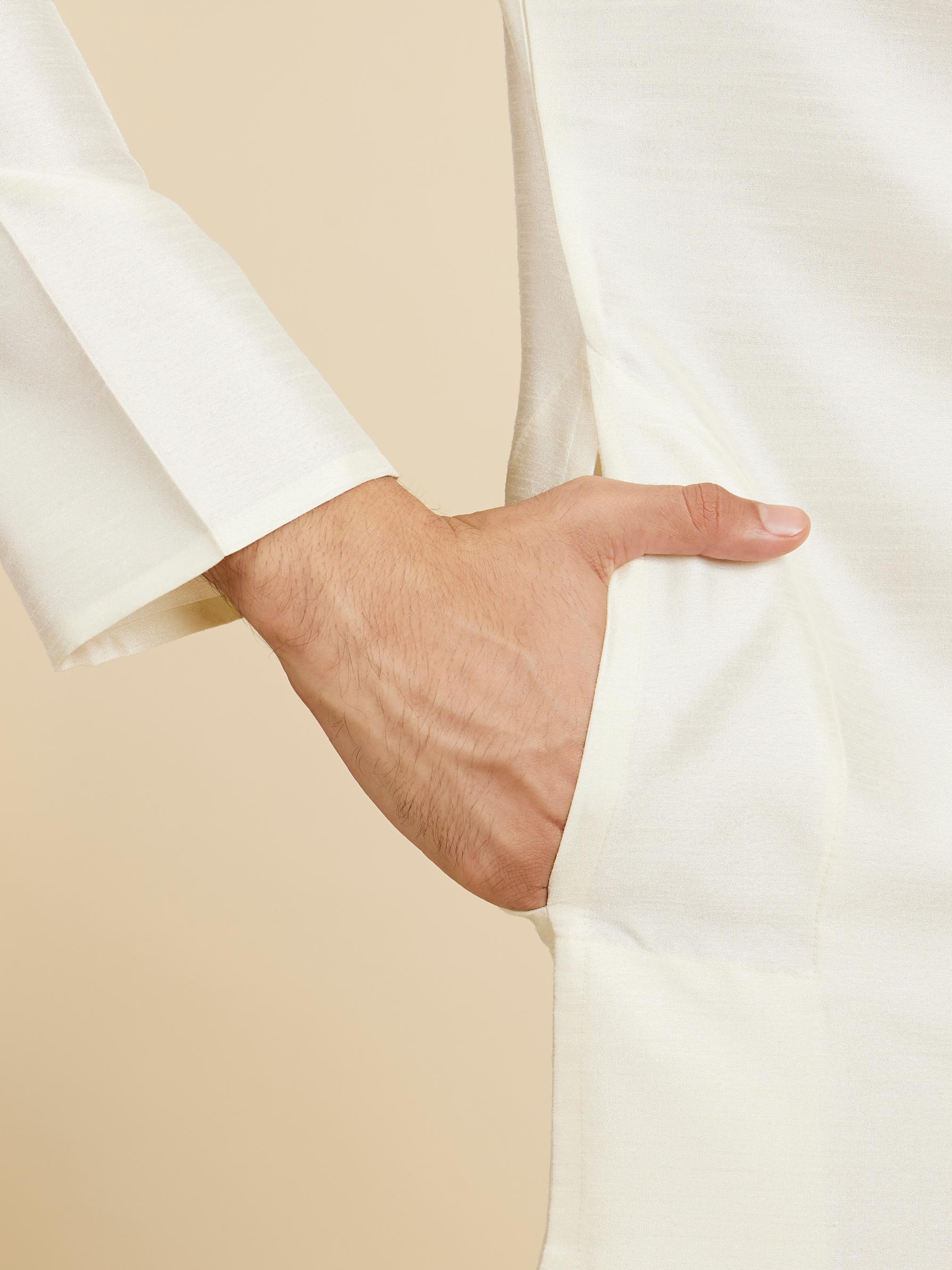 Diwas Men Cream White Plain Kurta with Rhinestone Embellished Neckline