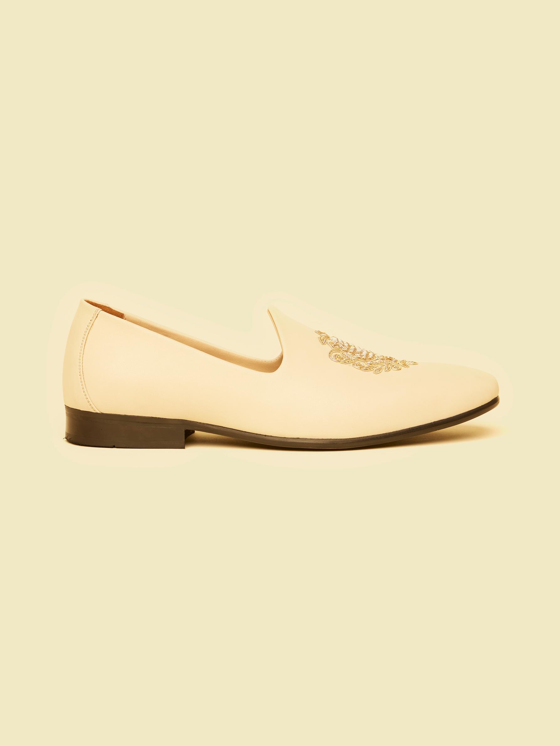 Twamev Men Elegant Beige Juti