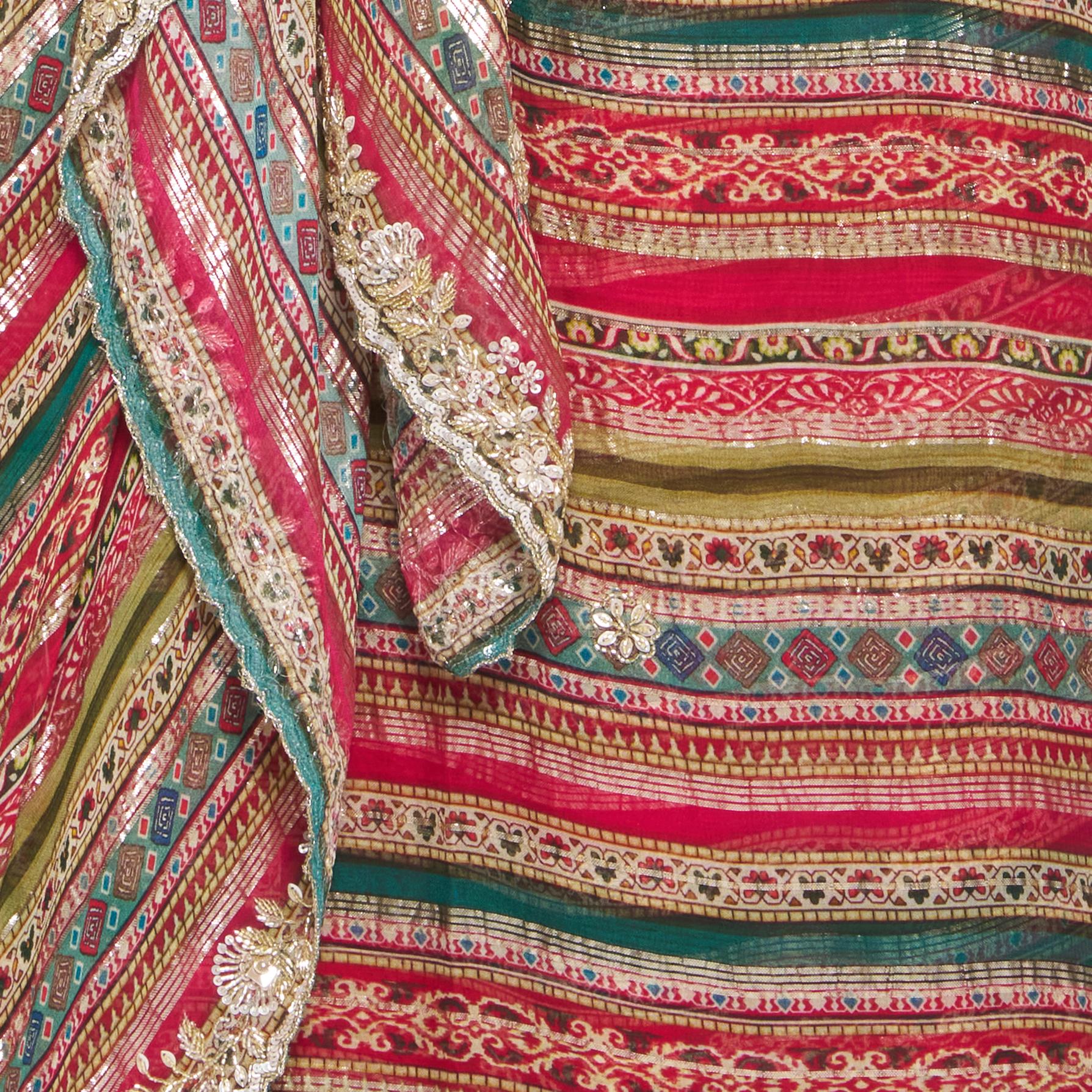 Twamev Women Elegant Rani Georgette Saree