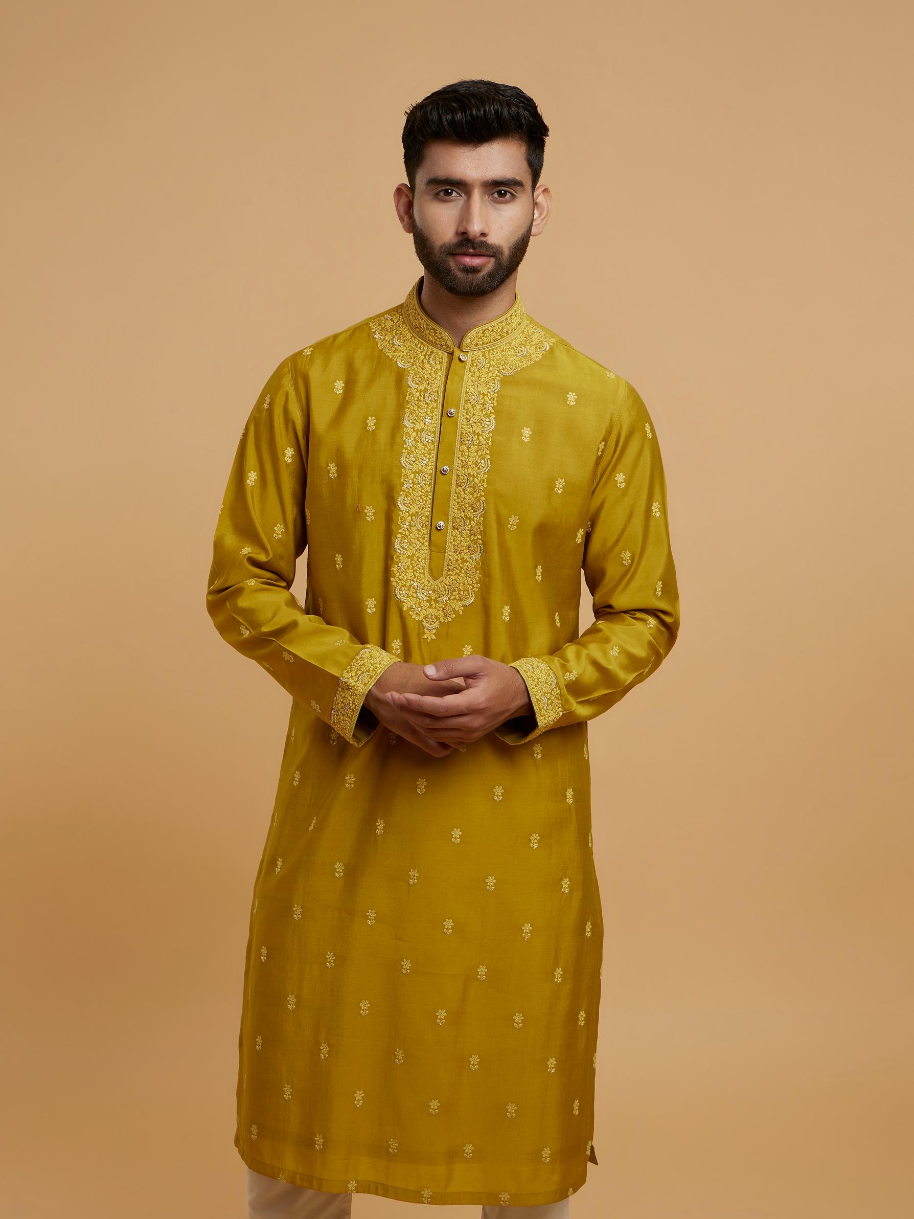 Twamev Men Emerald Elegance Kurta Pajama