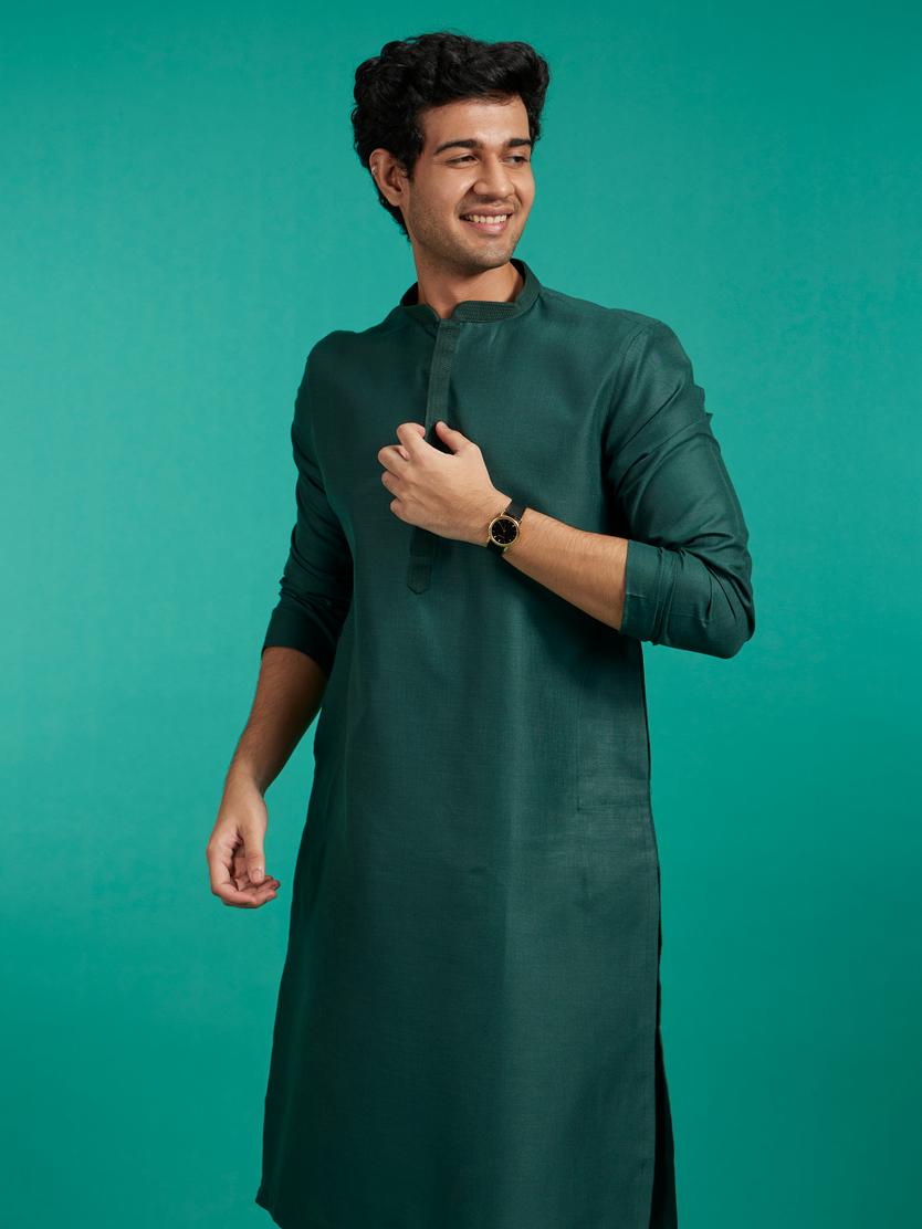 Diwas Men Bottle Green Plain Classic Kurta with Textured Neckline