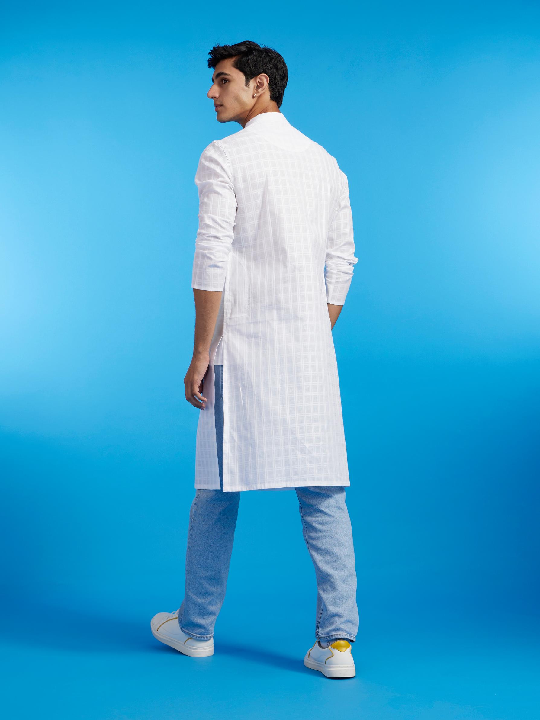 Diwas Men Majestic White Kurta