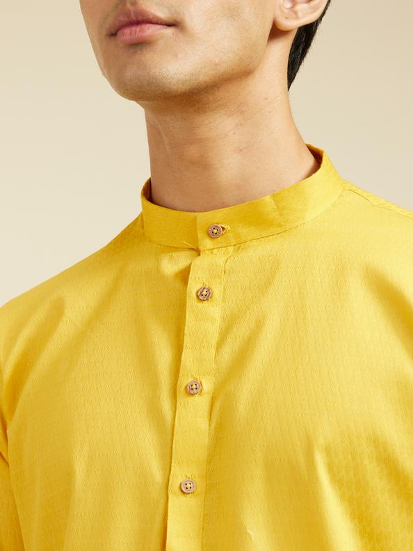 Diwas Men Mustard Yellow Honeycomb Patterned Kurta