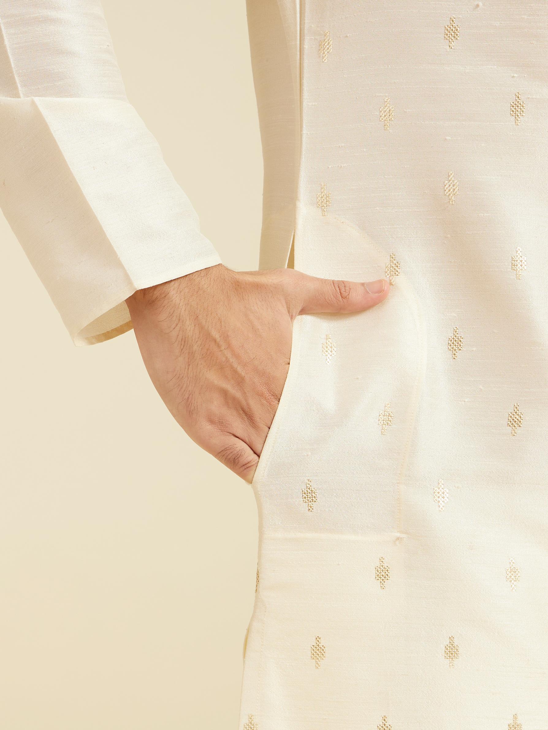 Diwas Men Cream White Buta Patterned Kurta with Sequinned Neckline