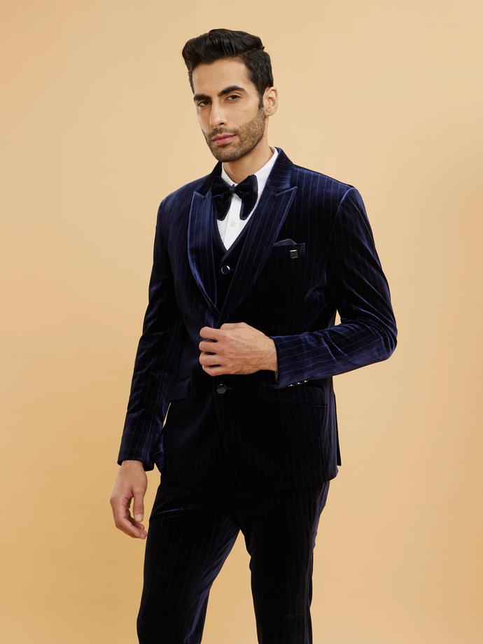 Twamev Men Diamond Blue Velvet Suit Set