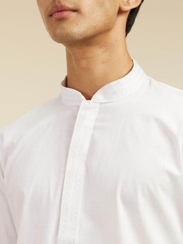 Diwas Men Snow White Plain Classic Kurta with Embroidered Neckline
