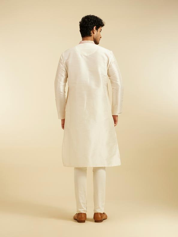 Diwas Men Warm White Linear Patterned Kurta with Sequin Work