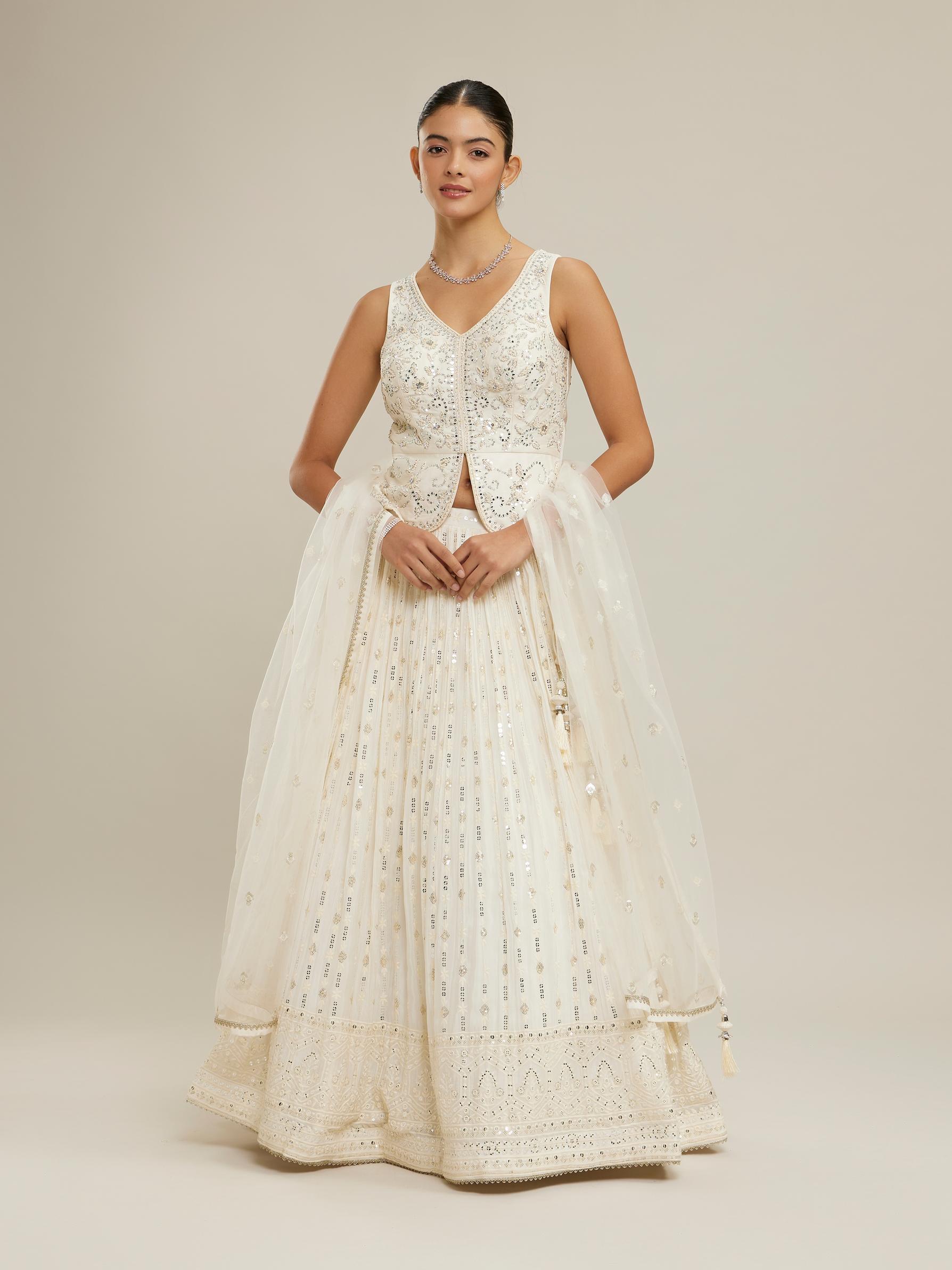 Twamev Women Dazzling Cream Lehenga