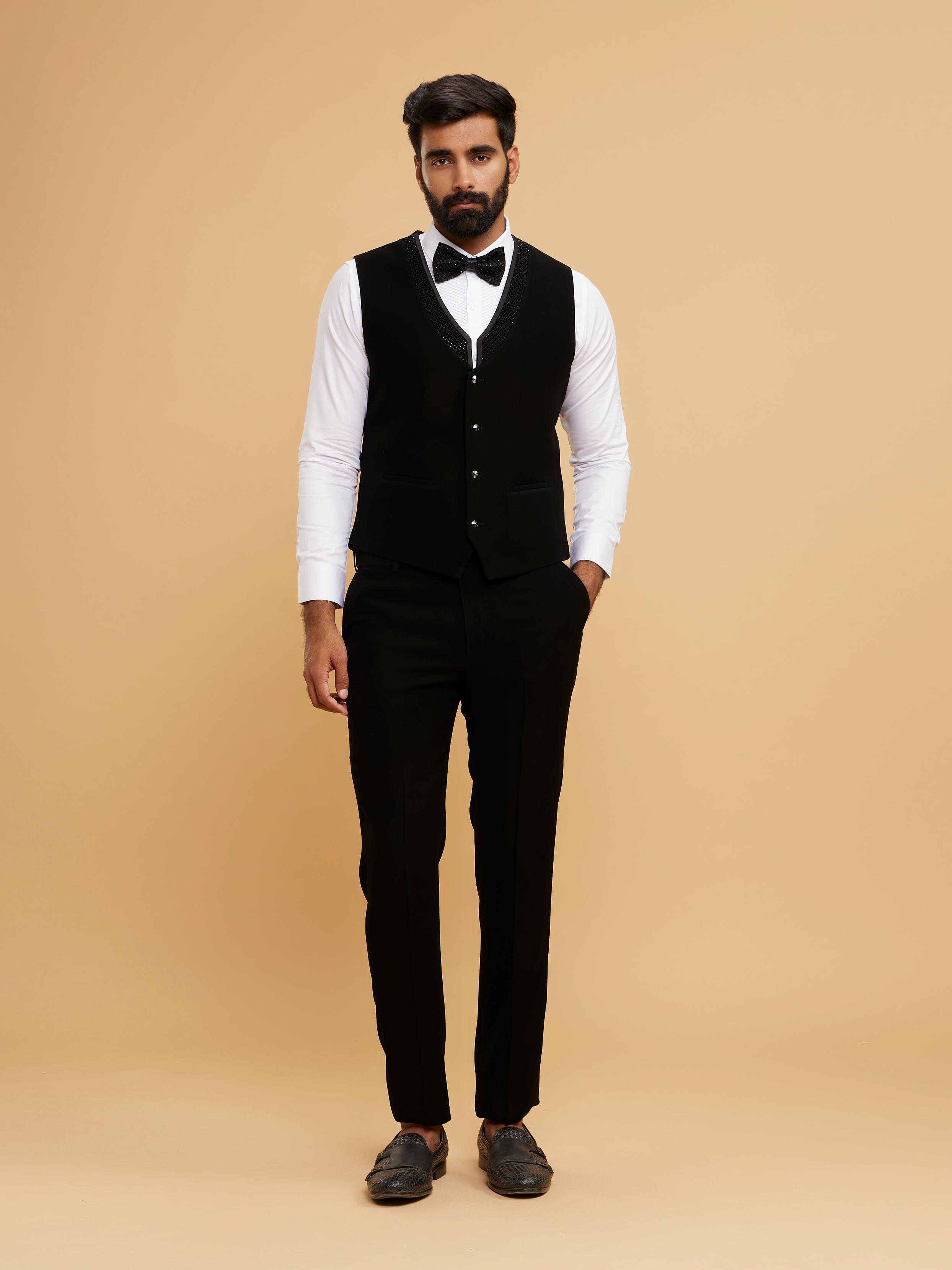 Twamev Men Dapper Black Suit Set