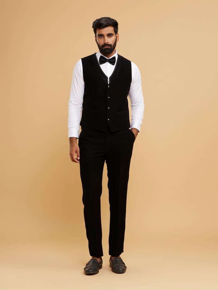 Twamev Men Dapper Black Suit Set