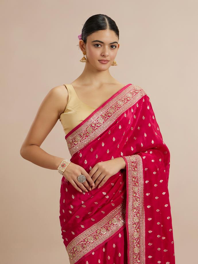 Twamev Women Pink Elegance Saree