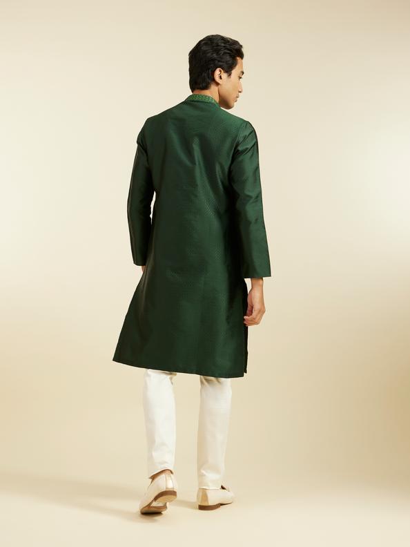 Diwas Men Bottle Green Lattice Patterned Kurta with Embroidered Neckline