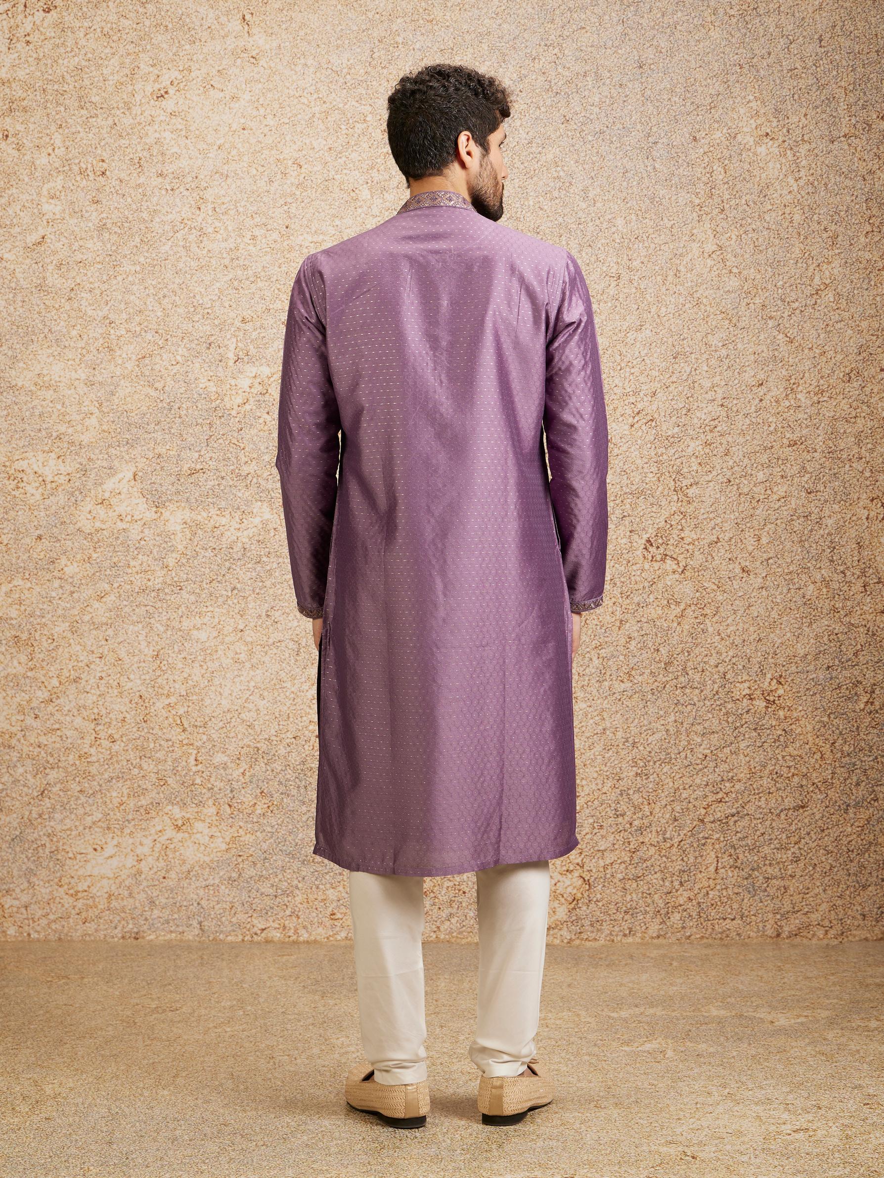 Twamev Men Lilac Embroidered Kurta Pajama