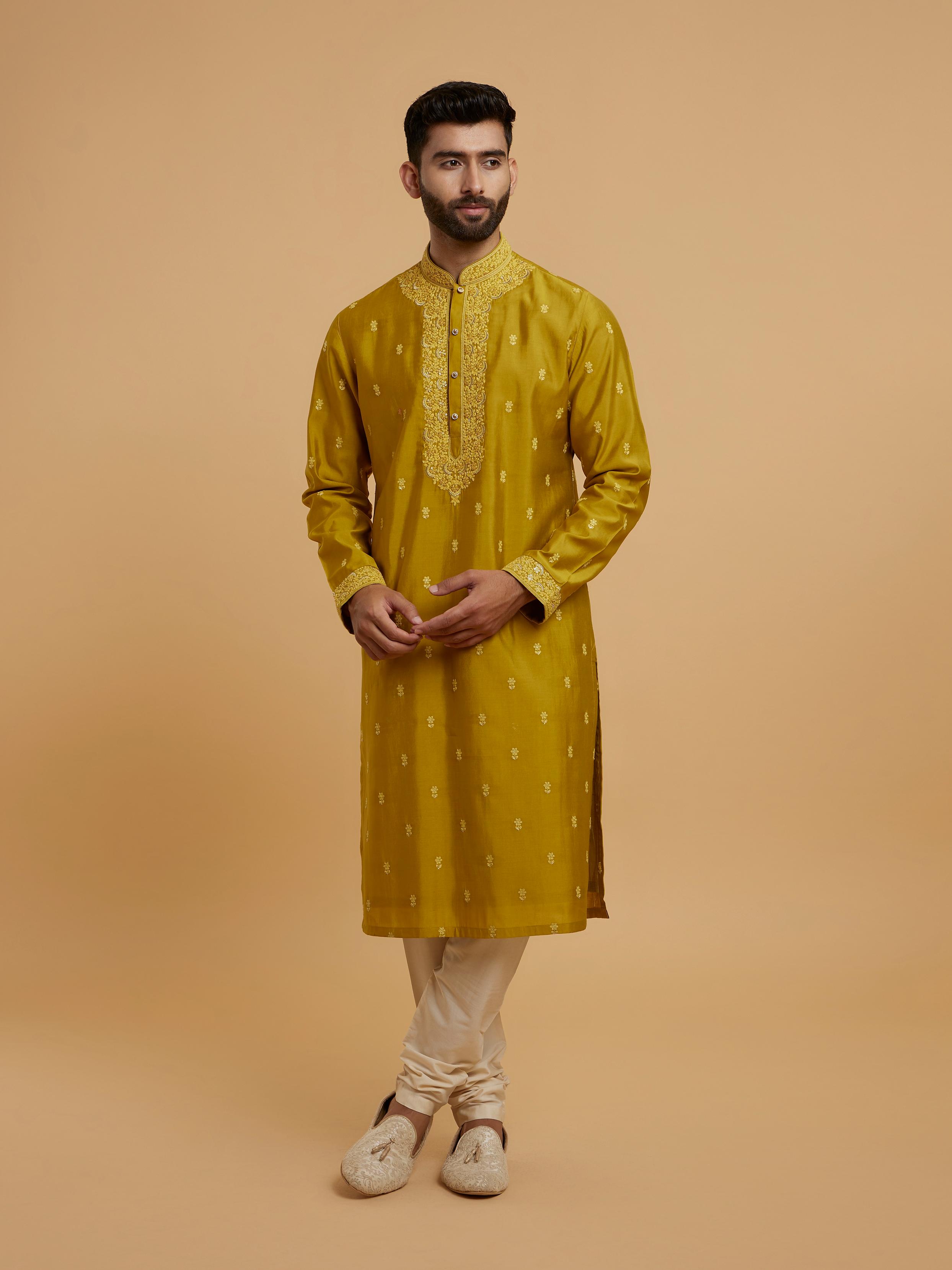Twamev Men Emerald Elegance Kurta Pajama