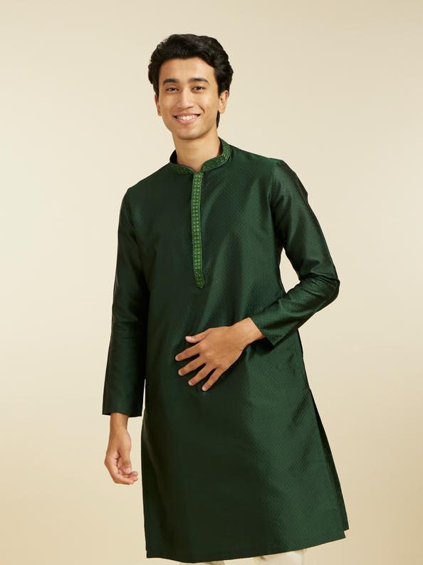 Diwas Men Bottle Green Lattice Patterned Kurta with Embroidered Neckline