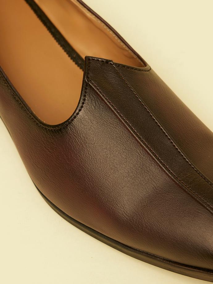 Twamev Men Wine Faux Leather Jooti