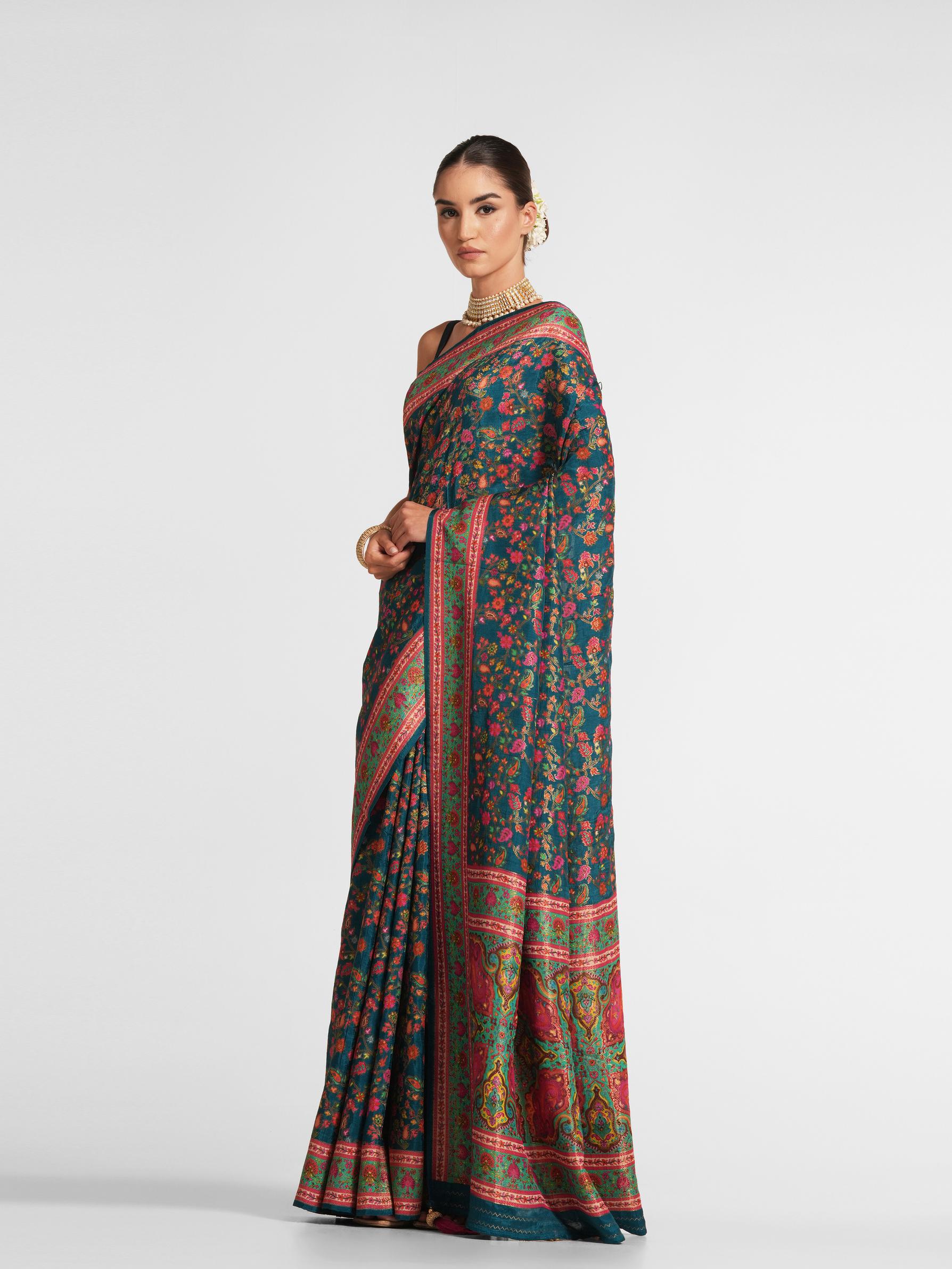 Twamev Women Radiant Teal Blue Saree