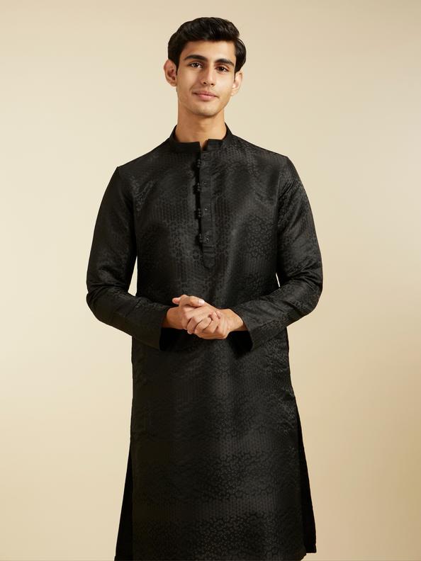 Diwas Men Ebony Black Triangular Self Patterned Kurta