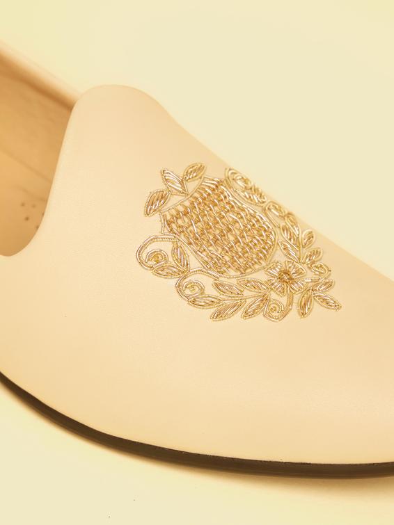 Twamev Men Elegant Beige Juti