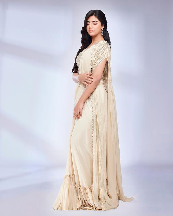Twamev Women Dark Cream Scallop Bordered Draped Saree with Cape