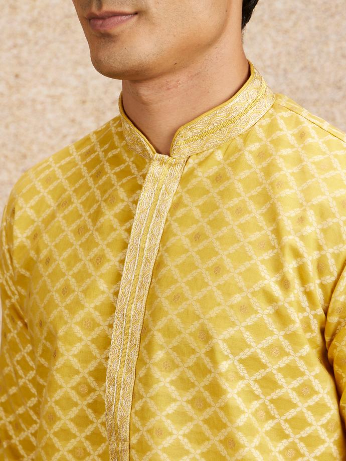 Twamev Men Mustard Yellow Jaal Patterned Kurta Set