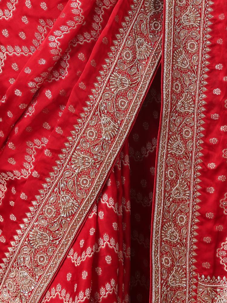 Twamev Women Regal Red Satin Saree