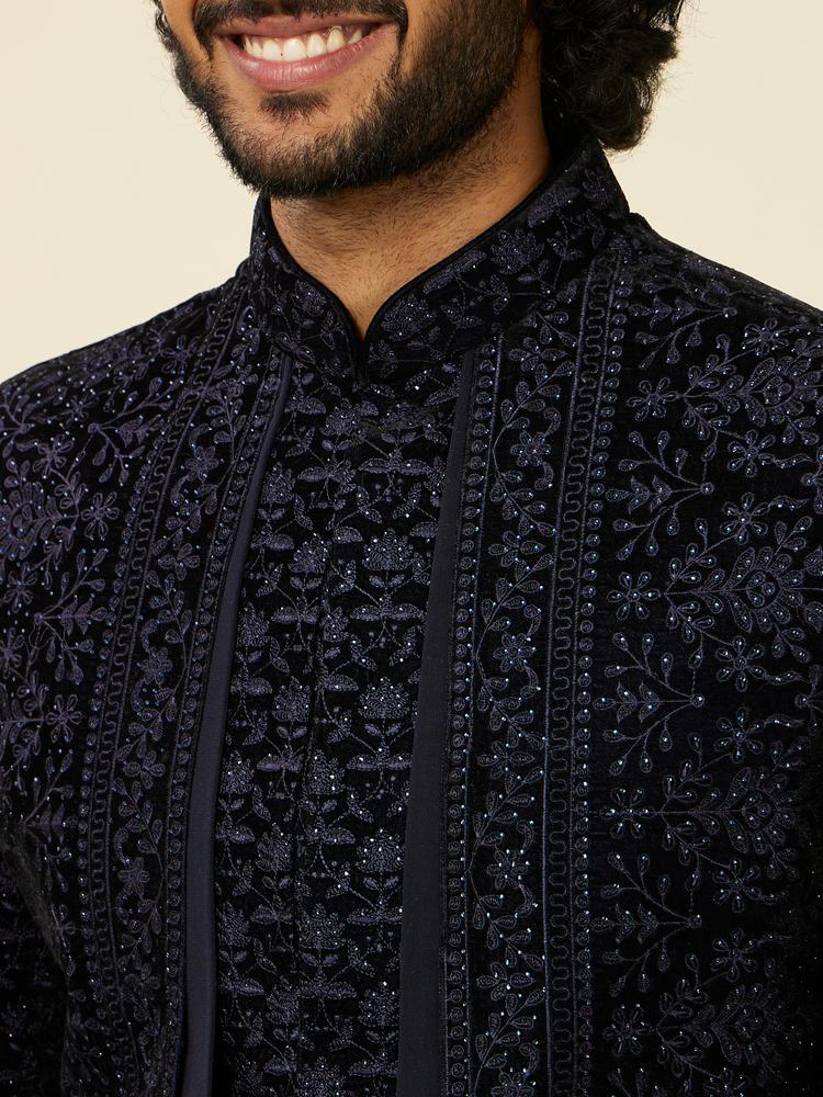 Twamev Men Dark Blue Scallop Shell Patterned Indo Western Set