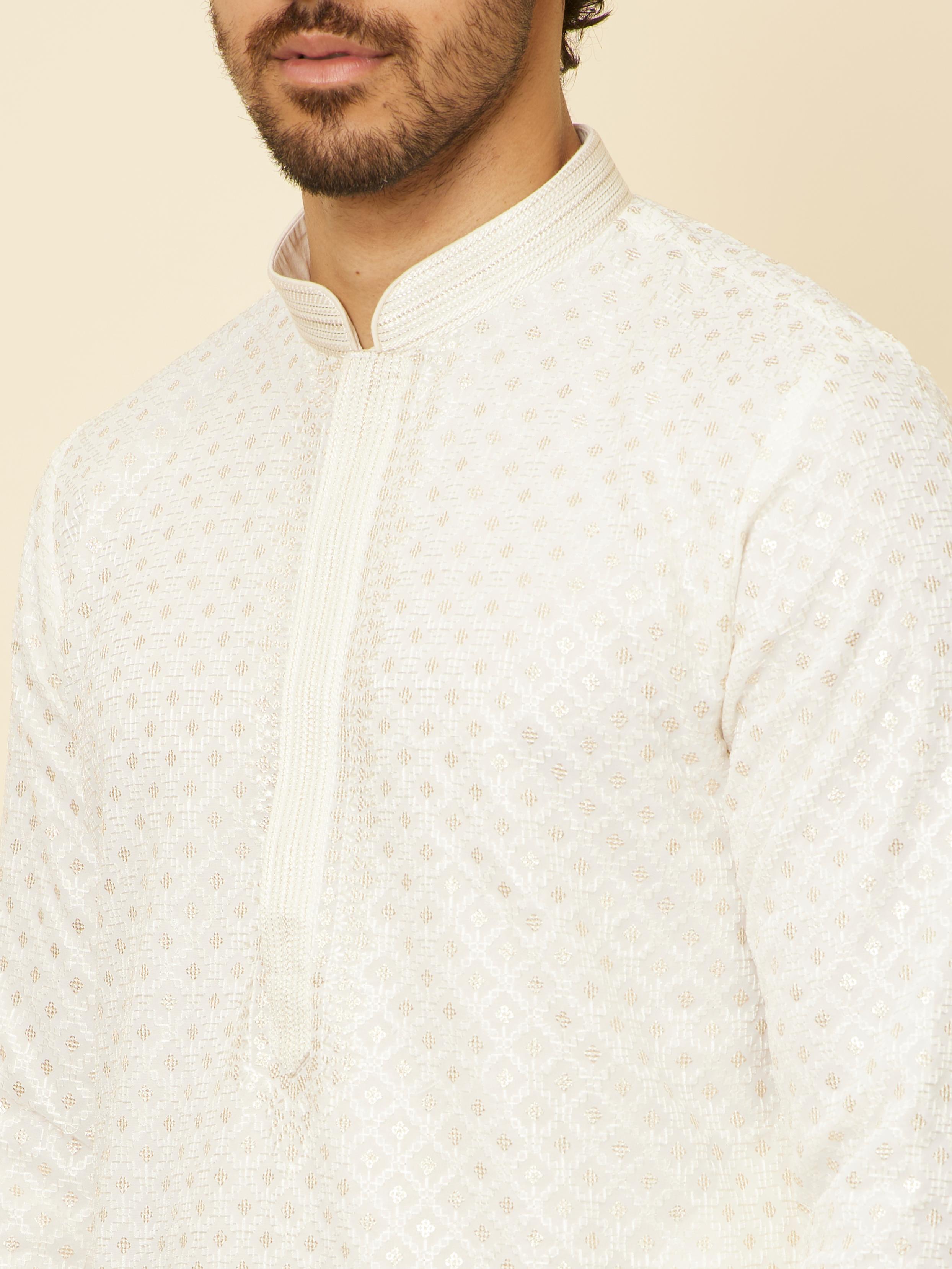Twamev Men Cream Pink Embroidered Kurta Set