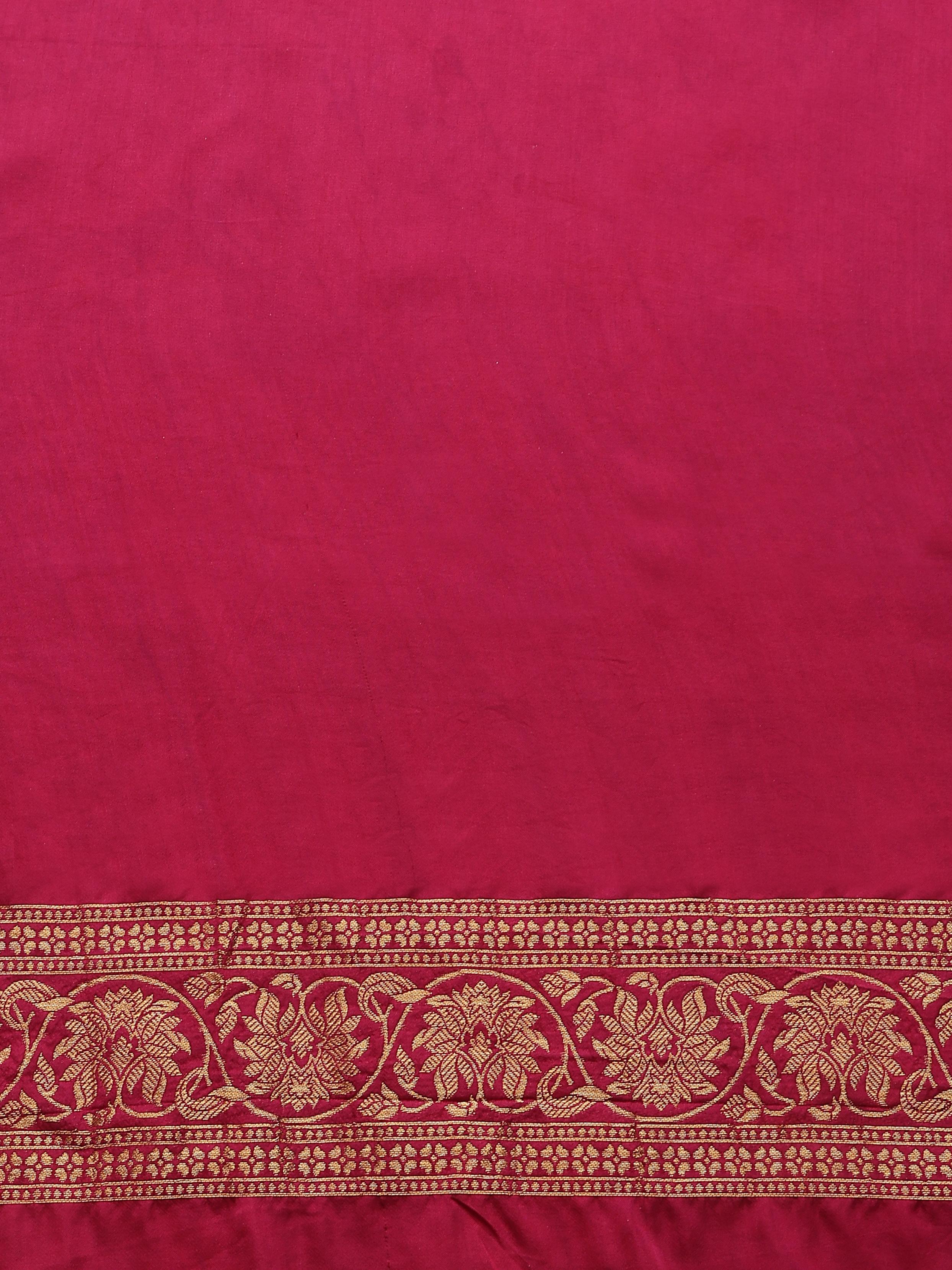Twamev Women Royal Blossom Rani Pink Saree