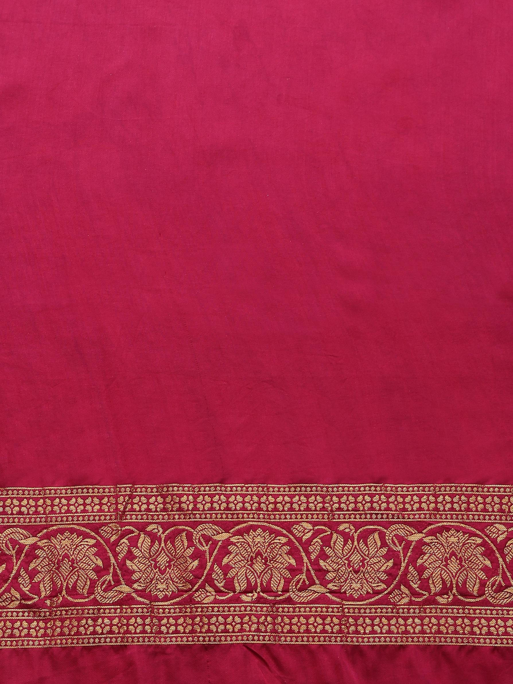 Twamev Women Royal Blossom Rani Pink Saree