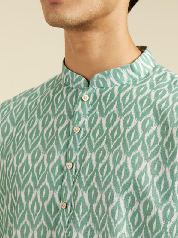 Diwas Men Pistachio Green Ikat Printed Kurta