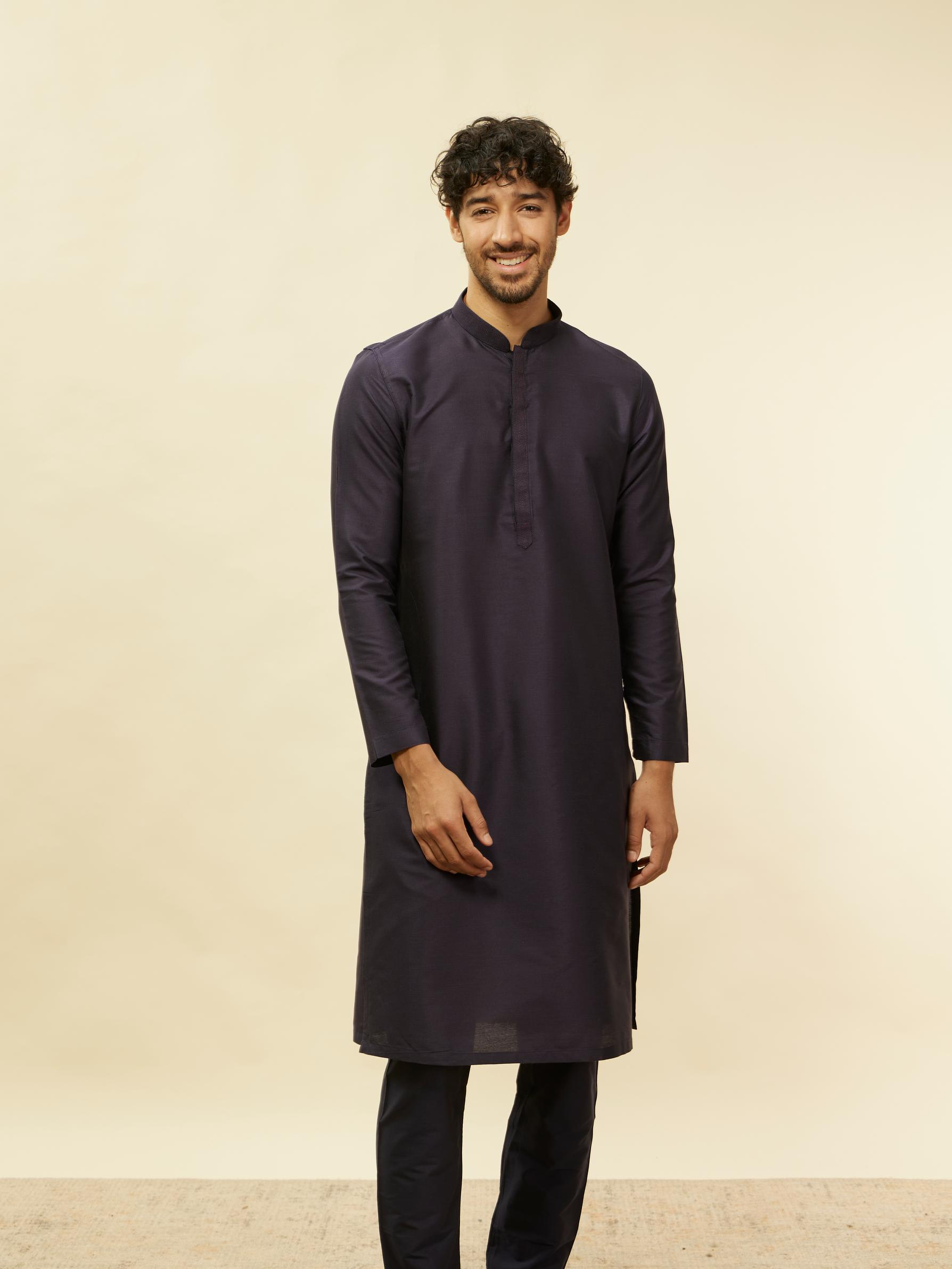 Twamev Men Elegant Blue Mandarin Collar Kurta Set