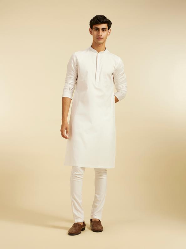 Diwas Men Ice White Plain Classic Kurta with Embroidered Placket