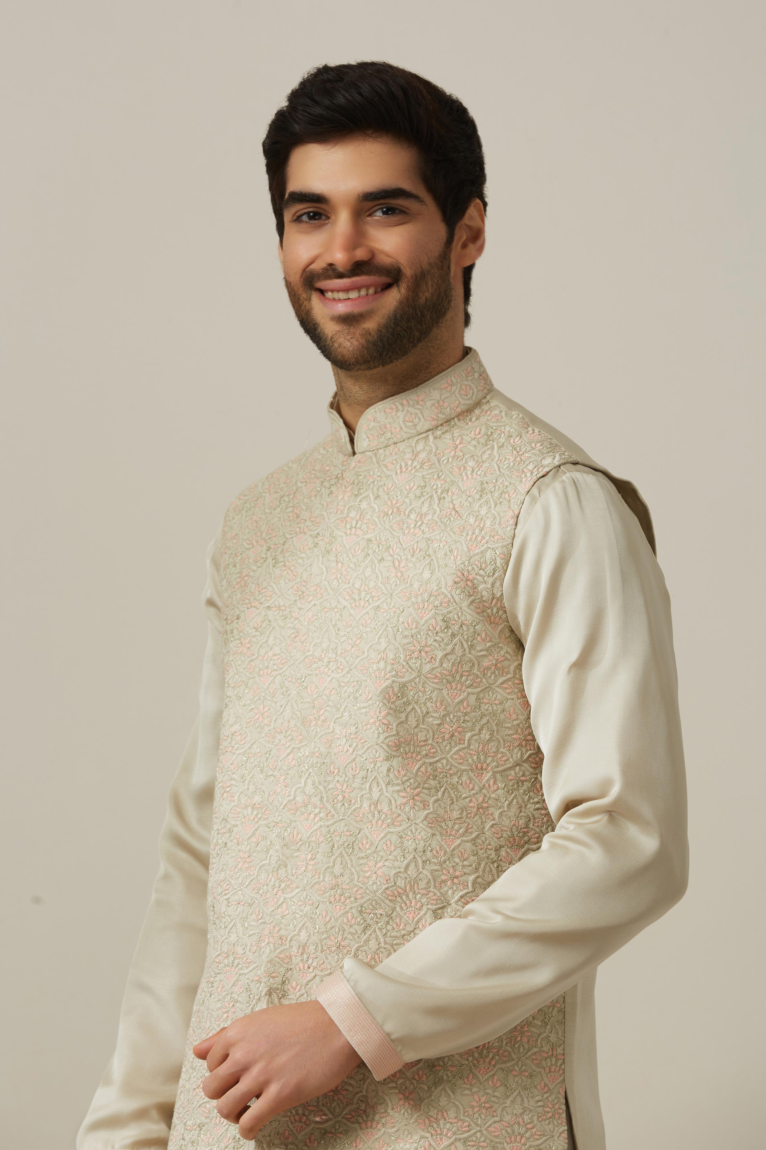 Twamev Men Pista Patterned Kurta Jacket Set