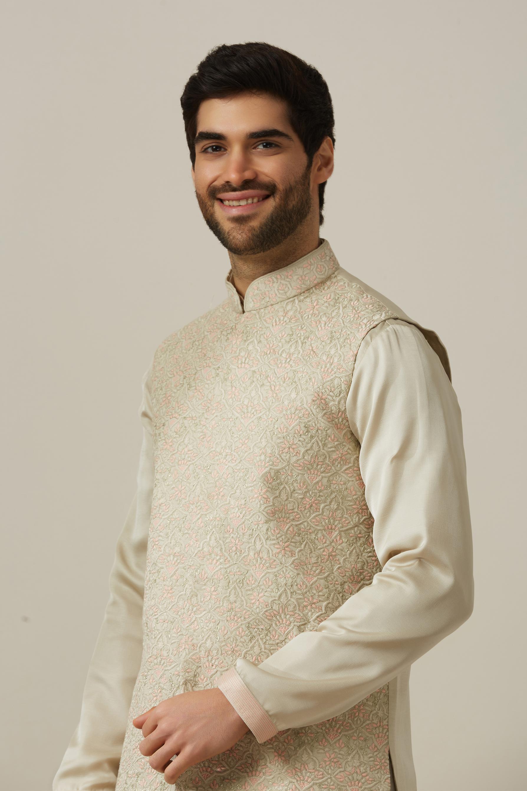 Twamev Men Pista Patterned Kurta Jacket Set