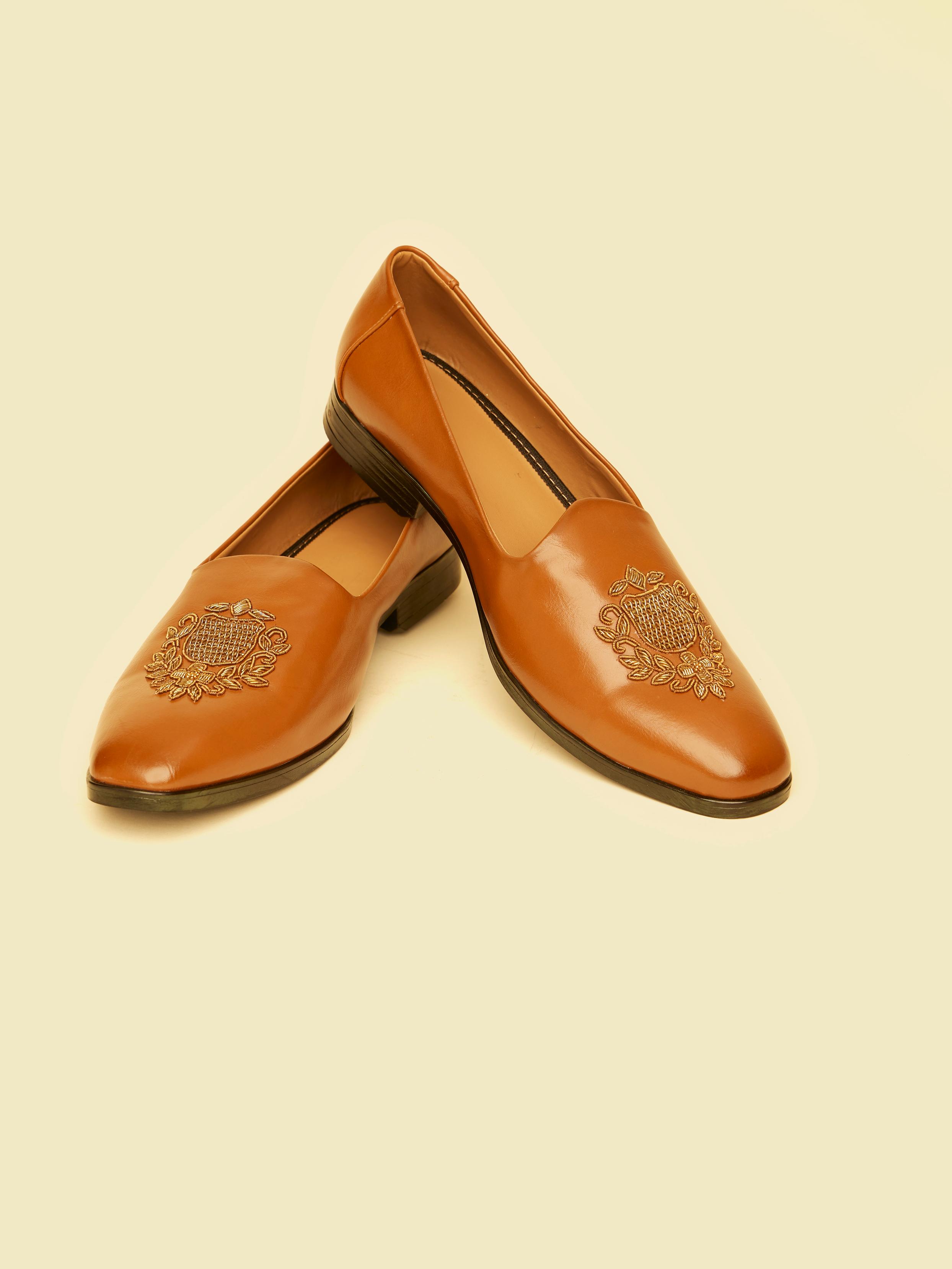 Twamev Men Tan Brown Diamond Patterned Loafer Style Shoes