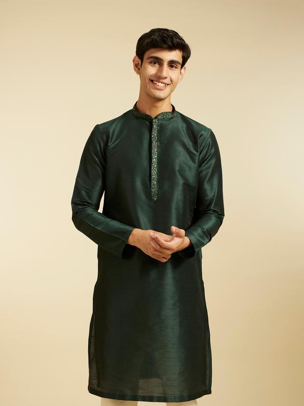 Diwas Men Bottle Green Plain Kurta with Embroidered Neckline