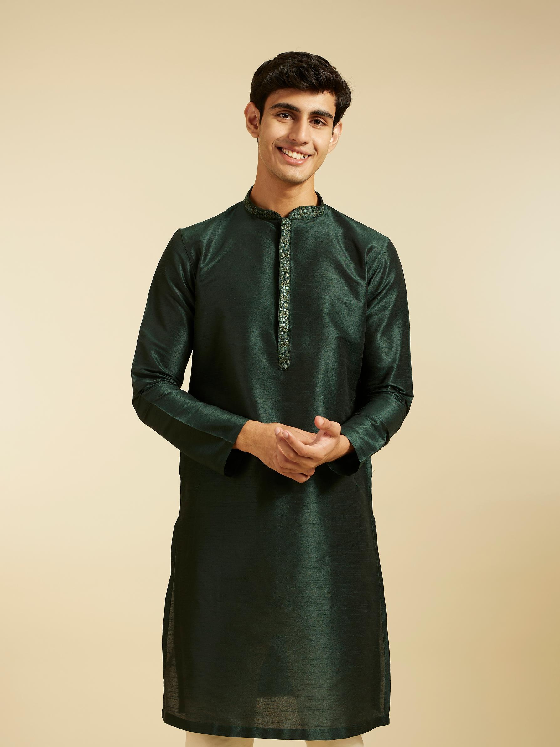 Diwas Men Bottle Green Plain Kurta with Embroidered Neckline