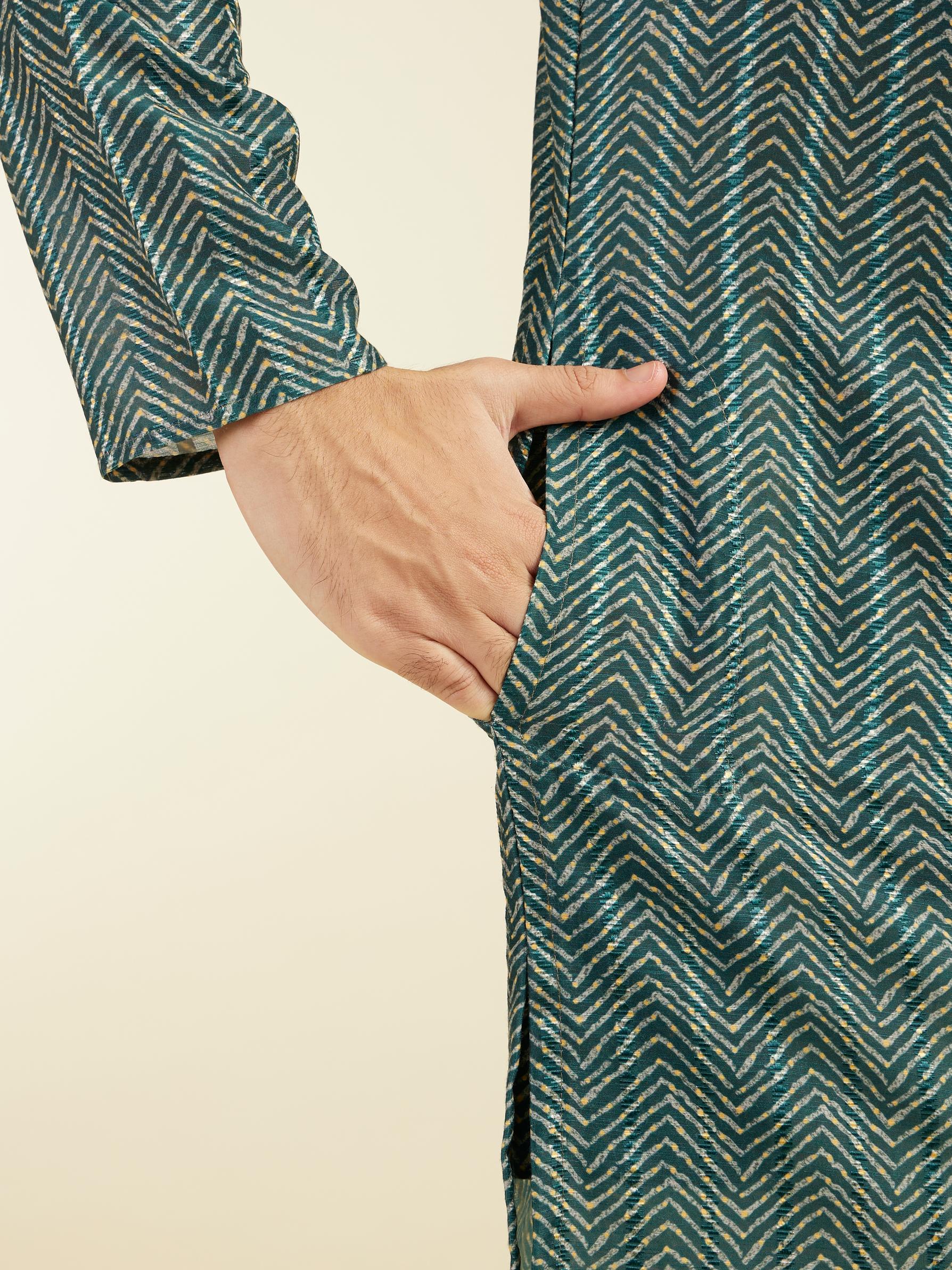 Diwas Men Bottle Green Chevron Printed Kurta
