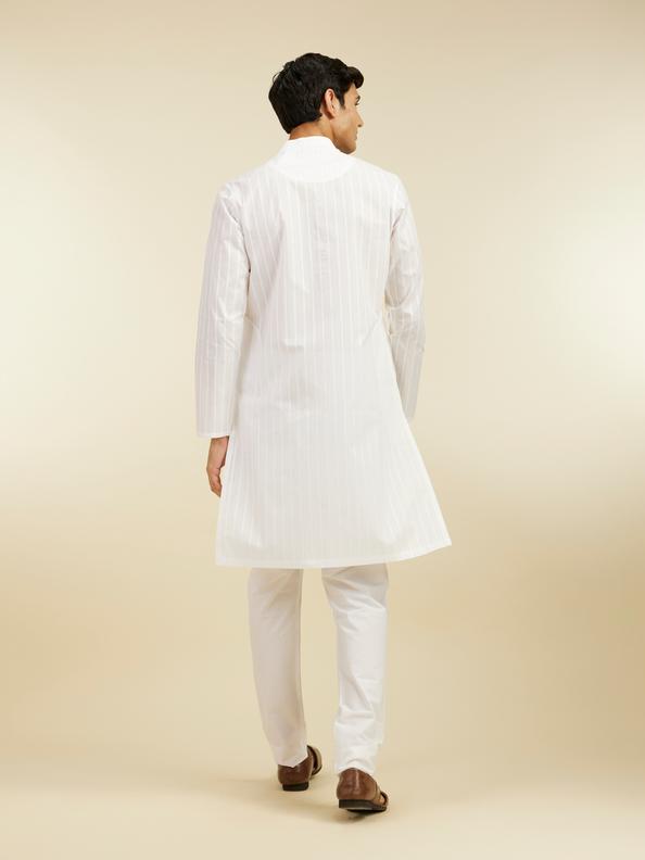 Diwas Men Snow White Self Striped Kurta