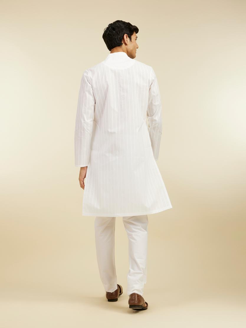Diwas Men Snow White Self Striped Kurta