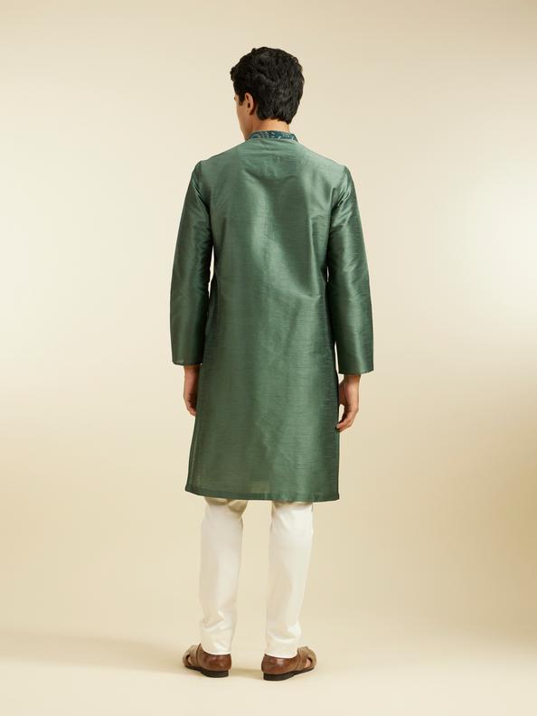 Diwas Men Bottle Green Plain Kurta with Embroidered Neckline