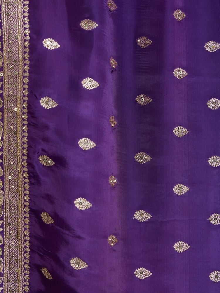 Twamev Women Lustrous Wine Saree