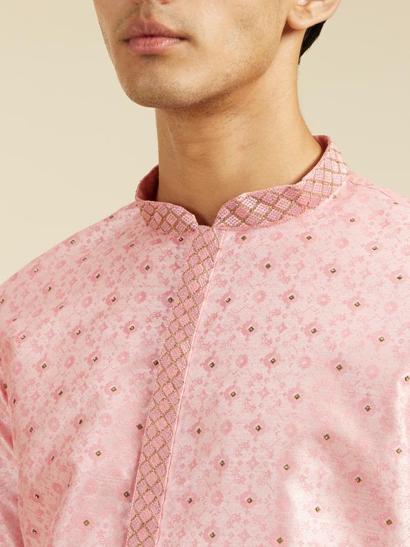 Diwas Men Bubblegum Pink Kurta with Shankh Motifs and Rhinestones